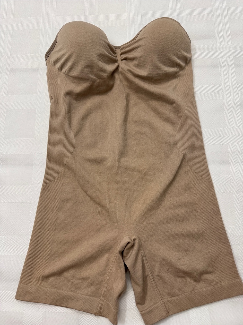 Strapless Sculpting Shapewear Strapless Bodysuit - Nude Tan